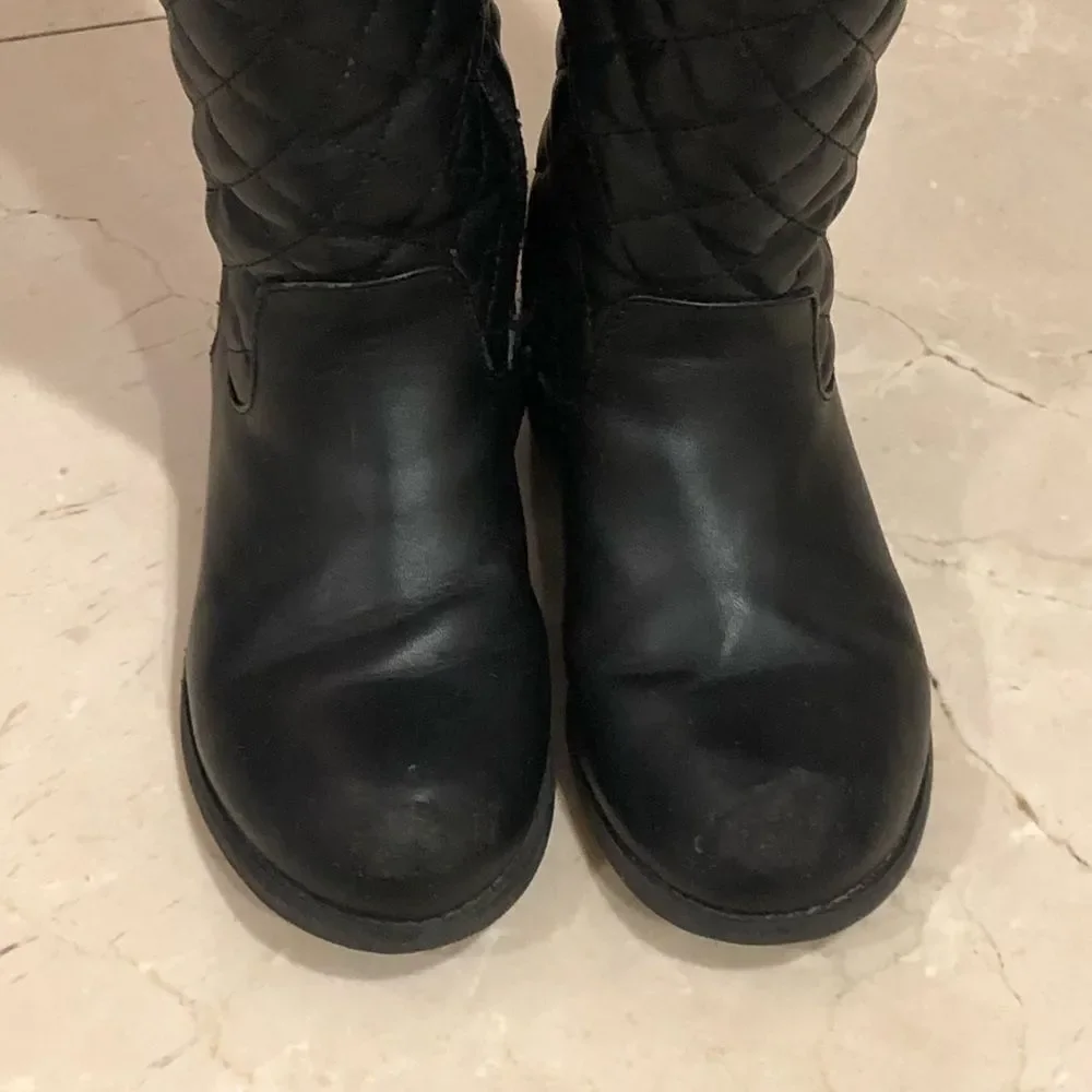 Michael Kors Quilted high boots
